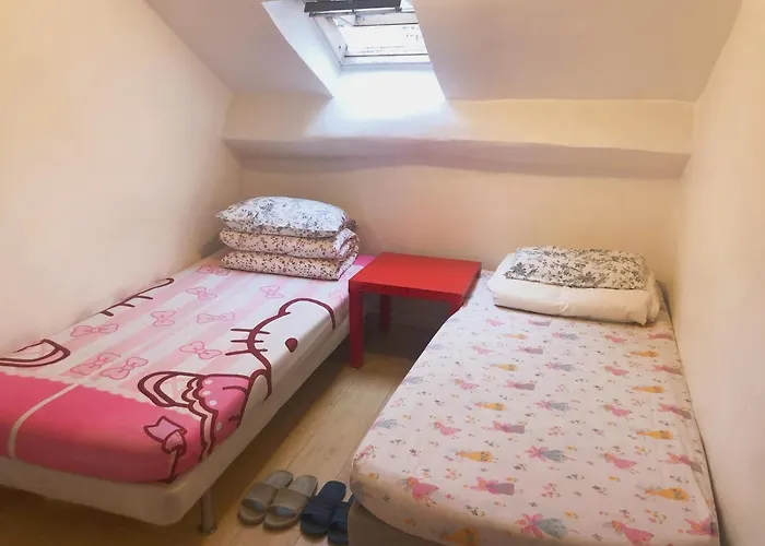 Art Beaubourg Alloggio in famiglia